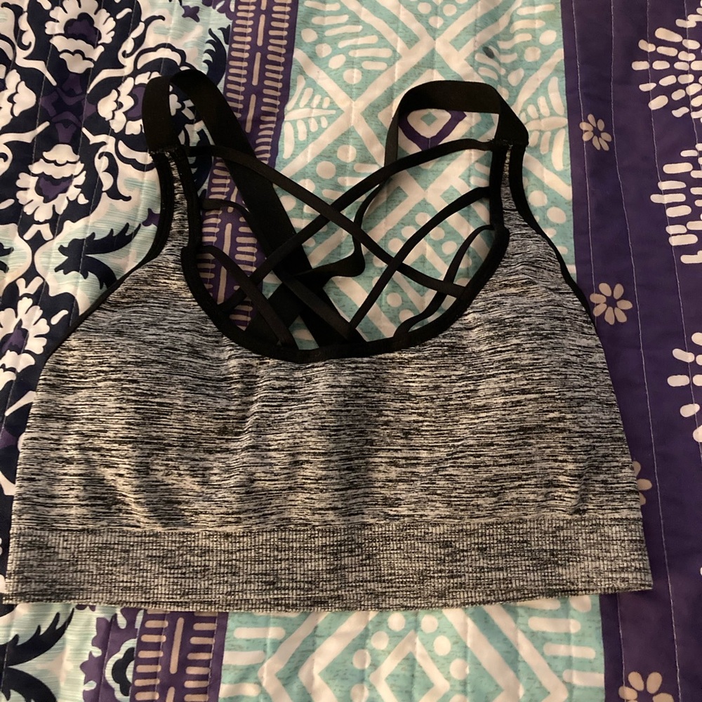 Victoria's Secret Sport Strappy Sports Bra Adjustable